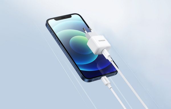UGREEN 10220 20W Mini PD Type-C Fast Charger - Image 3
