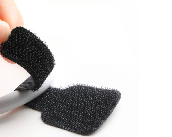 UGREEN 50696 ADHESIVE CABLE TIE BLACK ( 5 PIECE )