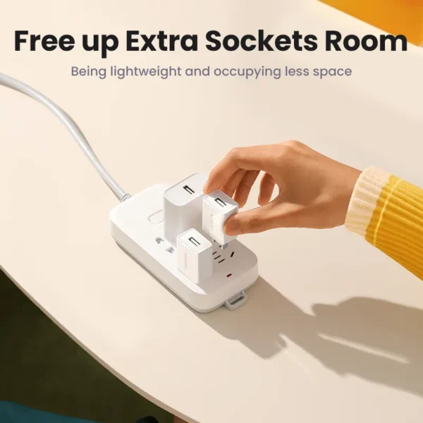 UGREEN 45306 5W 5V1A USB Wall Charger (White) US Plug - Image 3