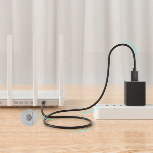 UNITEK USB-A to DC 3.5x1.35mm Power Charging Cable (1 Meter) 15W, 5V/3A, Nickel-Plated Connectors - Image 2