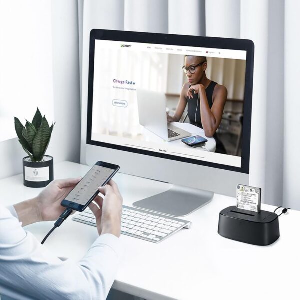 UGREEN 50857 Dual-Bay SATA Docking Station USB 3.0, 28TB Support, Offline Cloning - Image 7