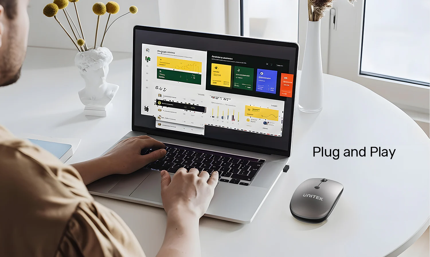 UNITEK SlimTrack 2.4GHz Wireless Optical Mouse (Gray)1600 DPI Precision, Slim Ergonomic Design with Multi-Functional Scroll Wheel